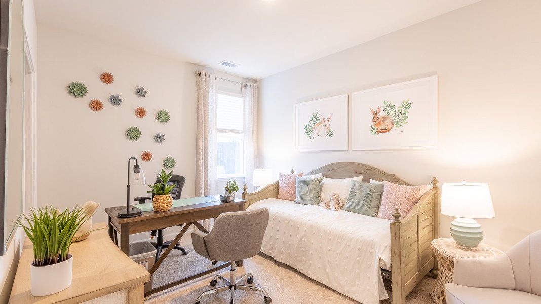 Representative furnished interior of a home built from the GLENWOOD by D.R. Horton in Huggins Hill, Manning (Image 18). Representative furnished interior of a home built from the GLENWOOD by D.R. Horton in Huggins Hill, Manning (Image 18).