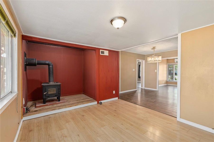 Spacious, unfurnished interior of a new home in , Brownwood (Image 24).