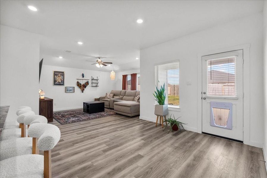Furnished interior view inside a new home in Central Park, Texas City (Image 14).