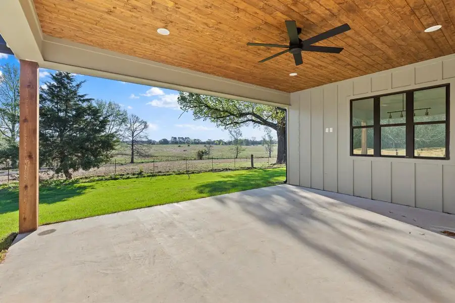 Exterior details and patio area of a home in , Tyler (Image 4).