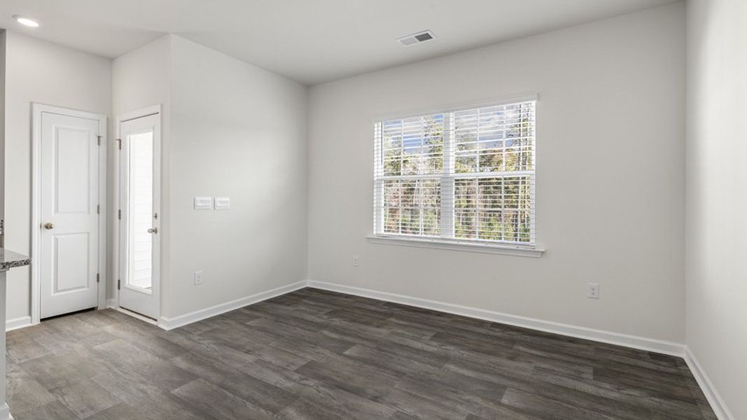 Spacious, unfurnished interior of a new home in The Townes at Galvins Ridge, Sanford (Image 17).