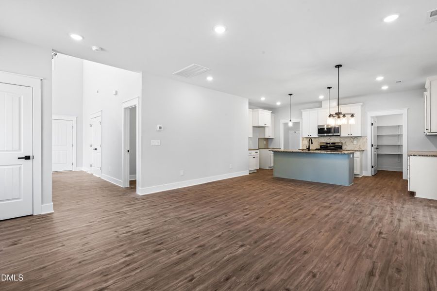 Kitchen - From Rear Family Room - DSC045