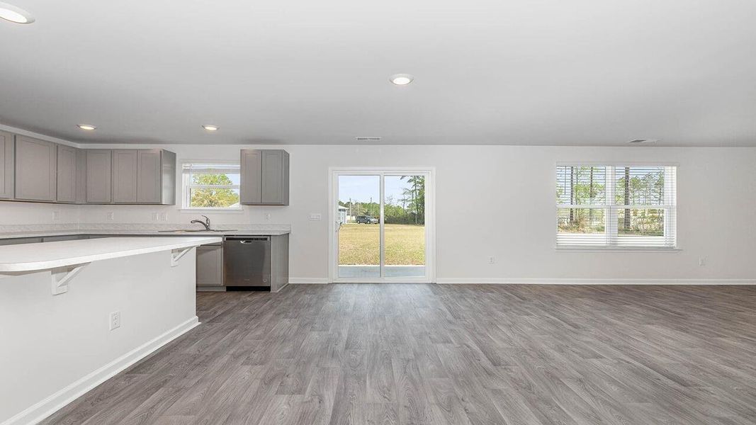 Spacious, unfurnished interior of a new home in The Ranch, Holly Hill (Image 8).