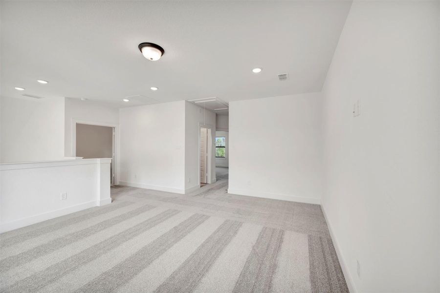 Spacious, unfurnished interior of a new home in ARTAVIA 50' Homesites, Conroe (Image 23).