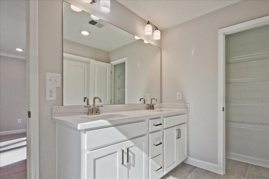 Furnished interior view inside a new home in River Walk Place, Lawrenceville (Image 4).