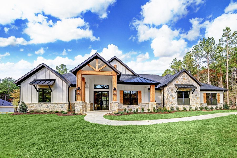 THE PICTURE SHOWN IS NOT THE ACTUAL HOME. TRINITY SIGNATUE HOMES IS BUILDING A SIMILAR FLOOR PLAN. THE PICTURE SHOWN IS NOT THE ACTUAL HOME. TRINITY SIGNATUE HOMES IS BUILDING A SIMILAR FLOOR PLAN.