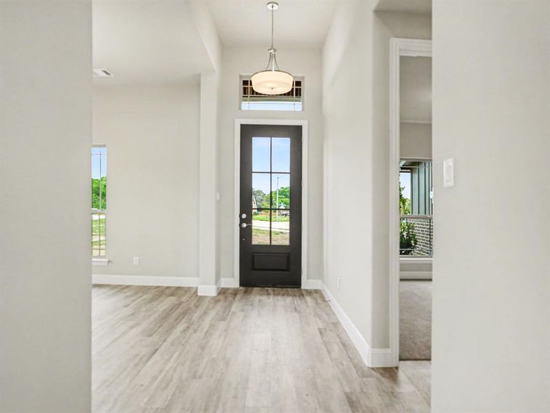 Spacious, unfurnished interior of a new home in Ten Mile Creek Estates, DeSoto (Image 29). Spacious, unfurnished interior of a new home in Ten Mile Creek Estates, DeSoto (Image 29).