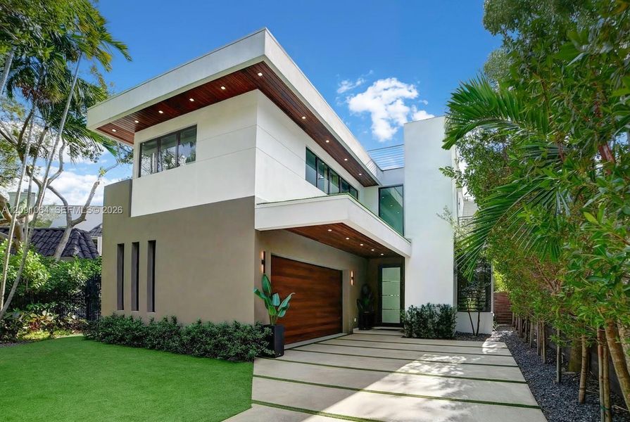 Image 37 of a home in .