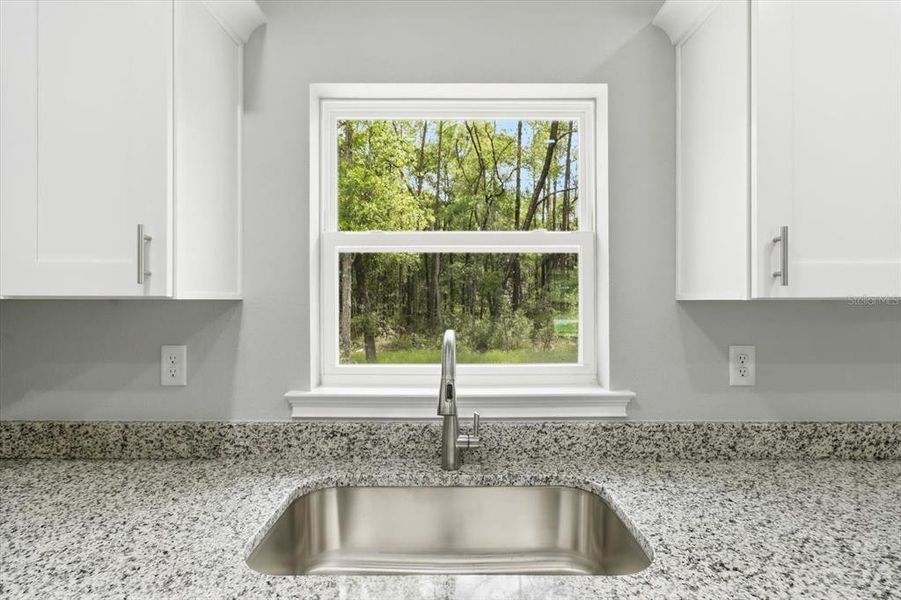 Close-up of interior finishes inside a home in , Dunnellon (Image 11).
