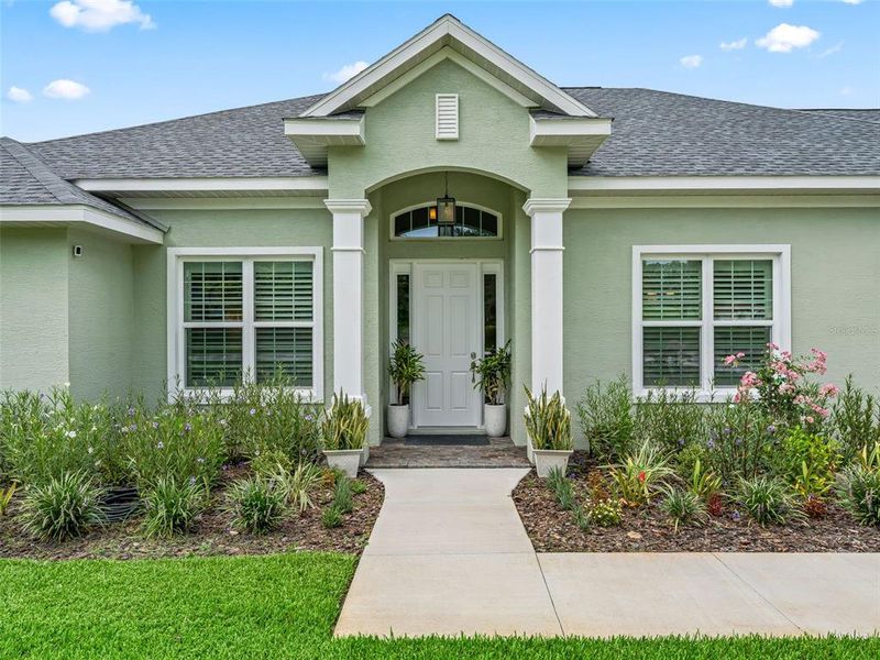 Exterior details and patio area of a home in , Lady Lake (Image 32). Exterior details and patio area of a home in , Lady Lake (Image 32).