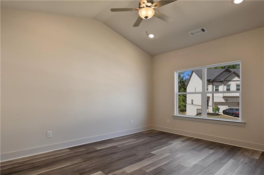 Spacious, unfurnished interior of a new home in , Norcross (Image 18).