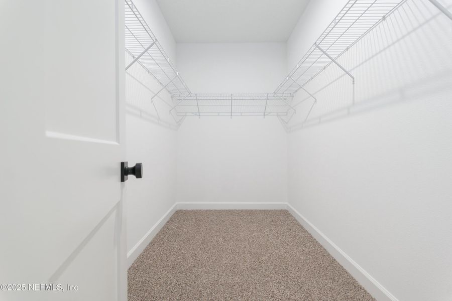 Spacious, unfurnished interior of a new home in , Keystone Heights (Image 10).