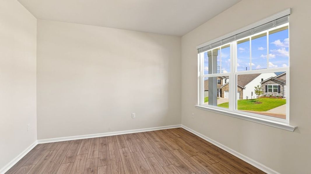 Spacious, unfurnished interior of a new home in Baxter Village, Boiling Springs (Image 20).