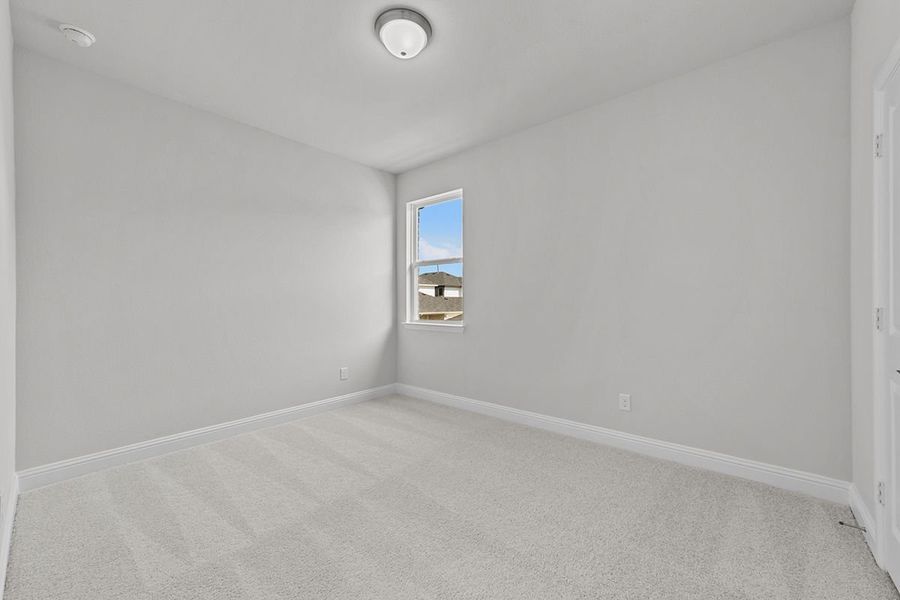 Image 32 of a home in Symmetry 37s.