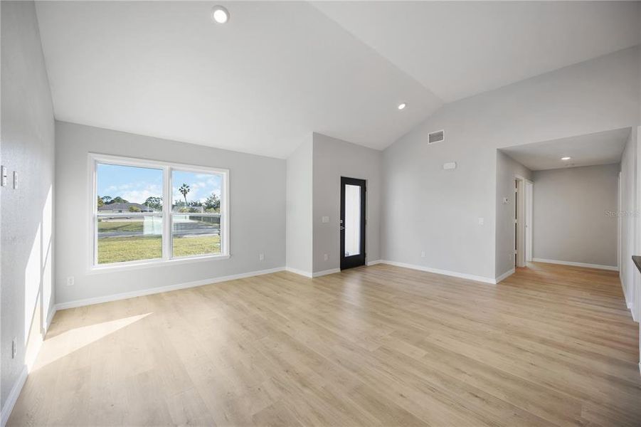 Spacious, unfurnished interior of a new home in , North Port (Image 26).