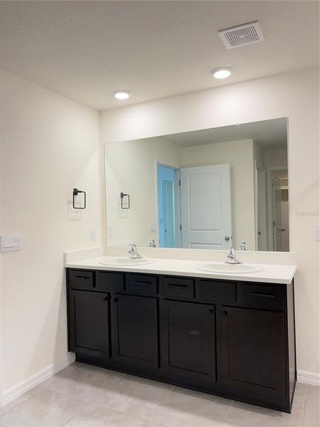 Furnished interior view inside a new home in Deer Path, Ocala (Image 7).