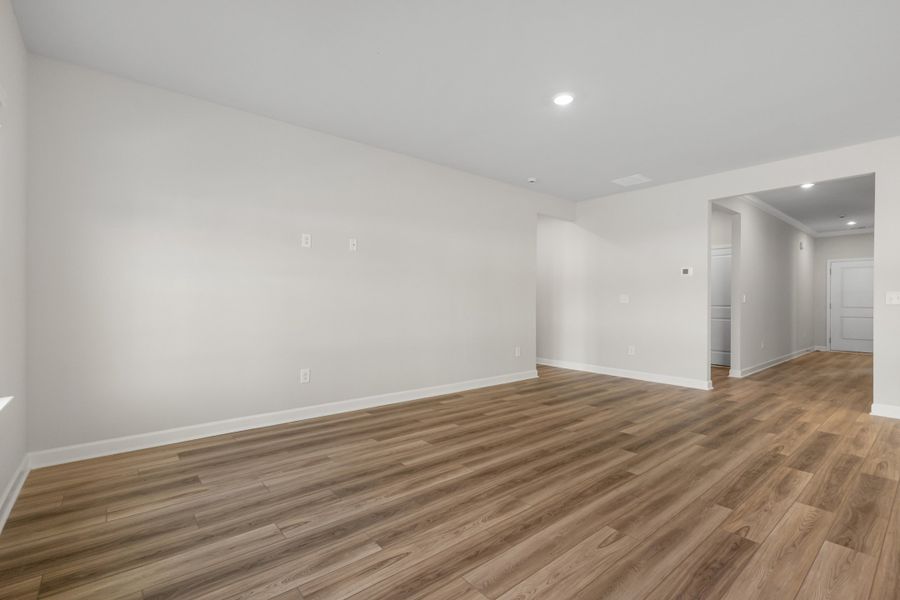 Spacious, unfurnished interior of a new home in Palmetto Place, Longs (Image 16).