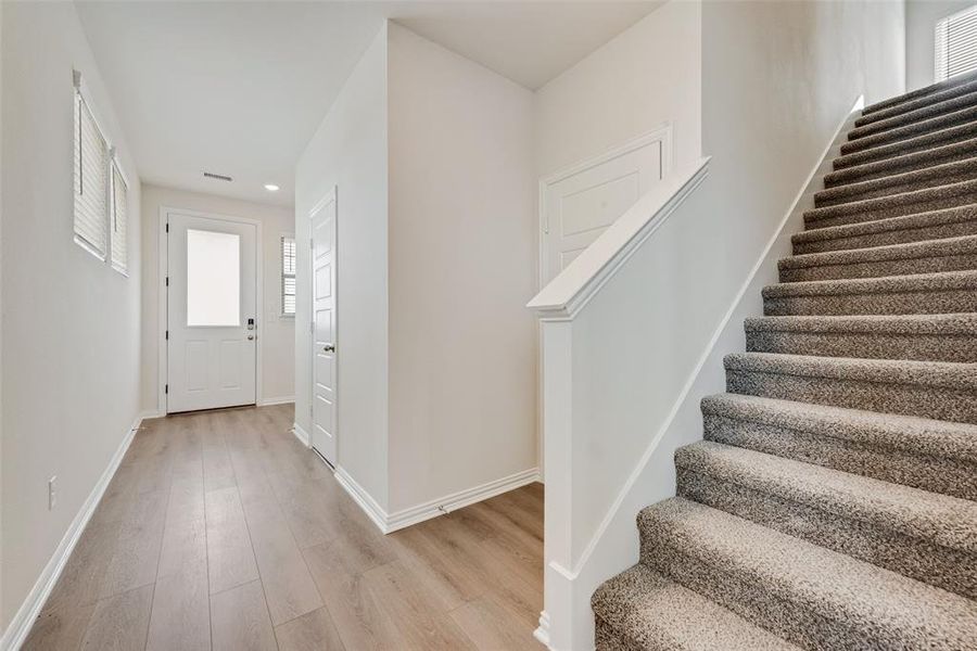 Spacious, unfurnished interior of a new home in Walden Pond, Forney (Image 22).