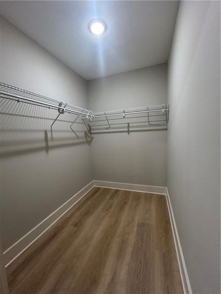 Spacious, unfurnished interior of a new home in , Bremen (Image 19).