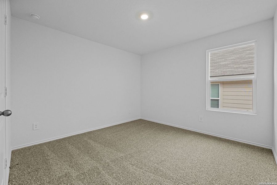 Spacious, unfurnished interior of a new home in Arroyo Ranch, Seguin (Image 12). Spacious, unfurnished interior of a new home in Arroyo Ranch, Seguin (Image 12).