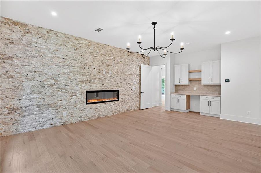 Spacious, unfurnished interior of a new home in , Alpharetta (Image 31).