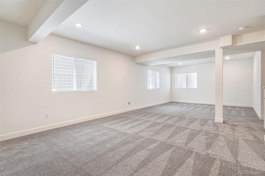 Spacious, unfurnished interior of a new home in Farmlore, Brighton (Image 18).