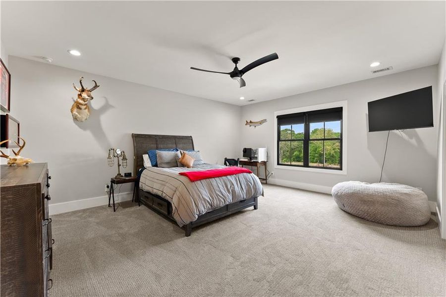 Furnished interior view inside a new home in , Jefferson (Image 72).