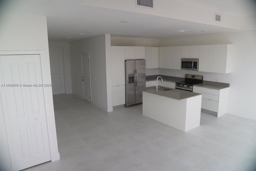 Image 16 of a home in .