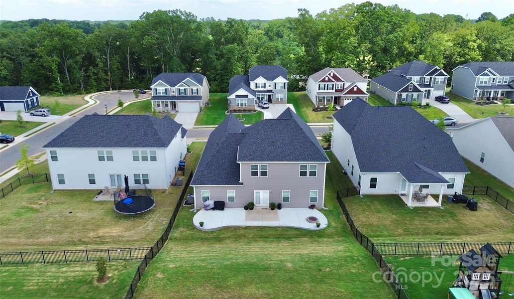 Image 20 of a home in Bailey's Run.
