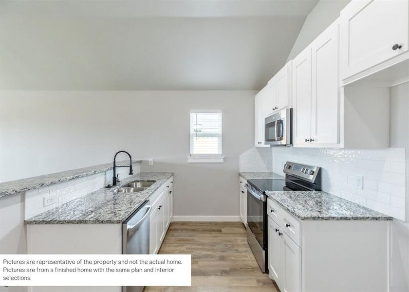 Furnished interior view inside a new home in , Abilene (Image 5).