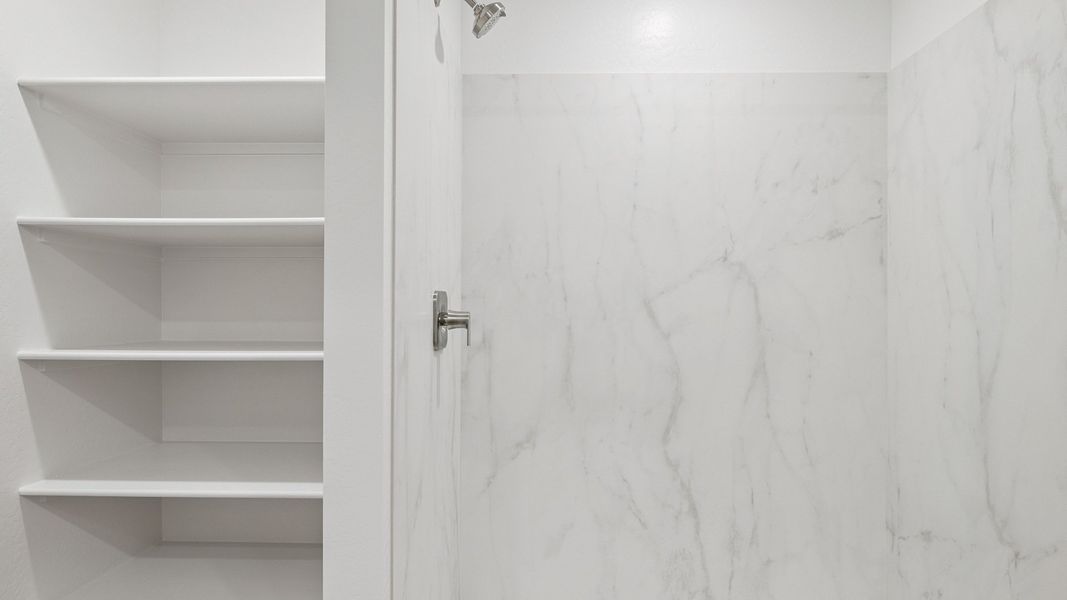 Representative interior finishes for a home built from the Caden by D.R. Horton in Remington, Buckeye (Image 9). Representative interior finishes for a home built from the Caden by D.R. Horton in Remington, Buckeye (Image 9).