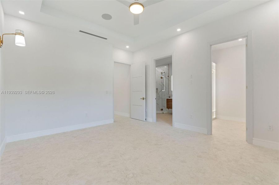 Spacious, unfurnished interior of a new home in , Islamorada, Village of Islands (Image 23). Spacious, unfurnished interior of a new home in , Islamorada, Village of Islands (Image 23).