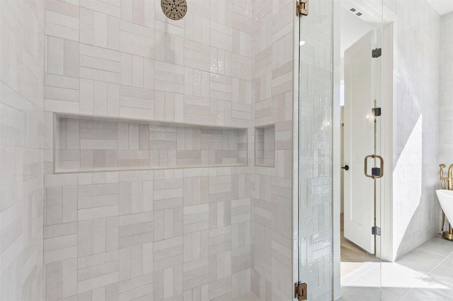 Furnished interior view inside a new home in , Waxahachie (Image 4). Furnished interior view inside a new home in , Waxahachie (Image 4).