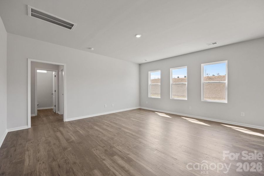 Spacious, unfurnished interior of a new home in McFarland Estates, York (Image 12). Spacious, unfurnished interior of a new home in McFarland Estates, York (Image 12).