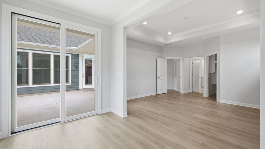 Spacious, unfurnished interior of a new home in The Courtyards at Oak Grove, Durham (Image 29).