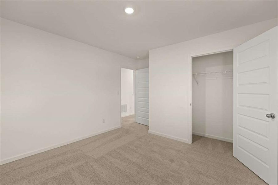 Spacious, unfurnished interior of a new home in Independence, Loganville (Image 16). Spacious, unfurnished interior of a new home in Independence, Loganville (Image 16).