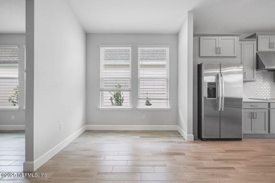 Spacious, unfurnished interior of a new home in Colbert Landings, Palm Coast (Image 11).