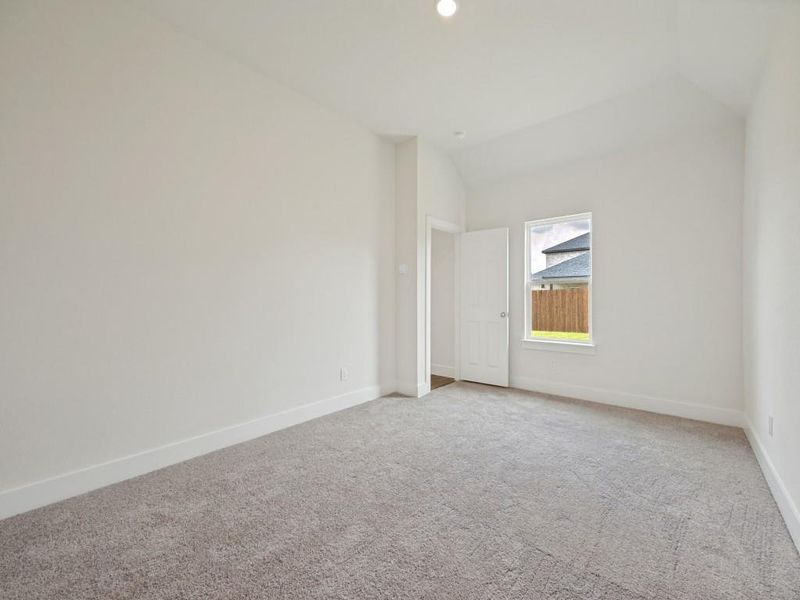Spacious, unfurnished interior of a new home in Pebblebrook, Sherman (Image 24).