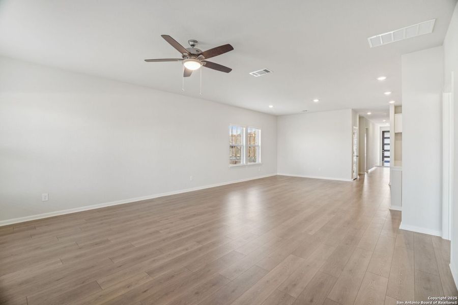 Spacious, unfurnished interior of a new home in Arcadia Ridge - Premier Series, San Antonio (Image 25). Spacious, unfurnished interior of a new home in Arcadia Ridge - Premier Series, San Antonio (Image 25).