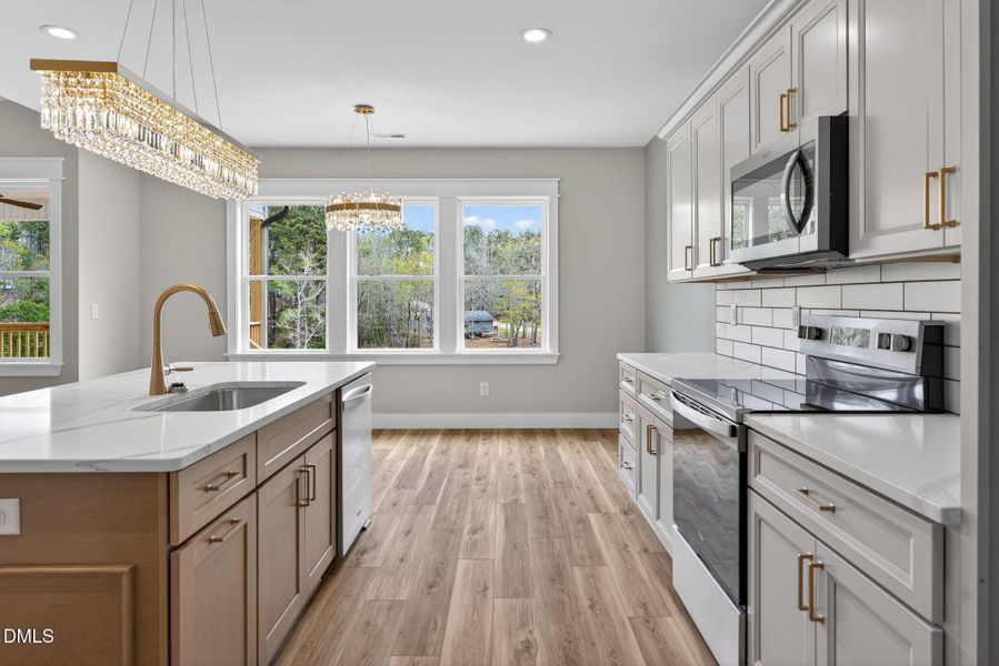 33-web-or-mls-62 Ponchartrain-67