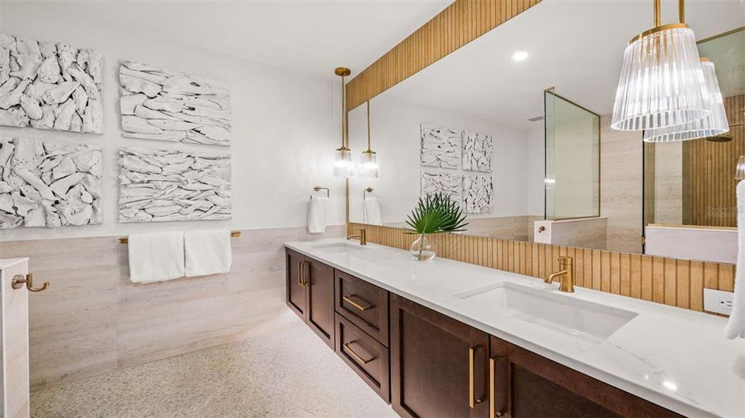 Furnished interior view inside a new home in , Sarasota (Image 51).