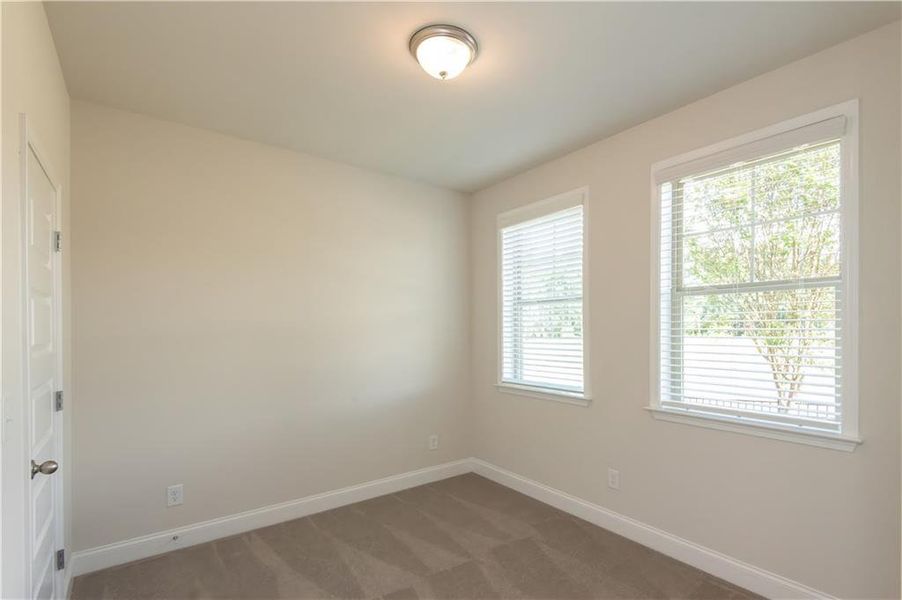 Spacious, unfurnished interior of a new home in Towns at Enclave, Lawrenceville (Image 11).