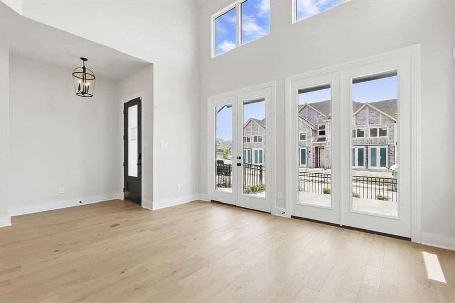 Spacious, unfurnished interior of a new home in Walsh: Townhomes - The Patios, Aledo (Image 17).