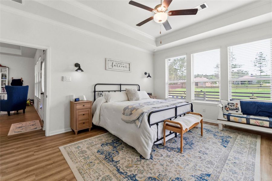 Furnished interior view inside a new home in Deer Pines, Conroe (Image 27).