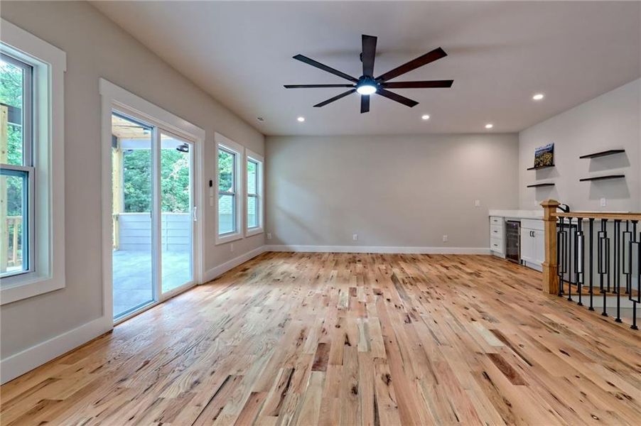 Spacious, unfurnished interior of a new home in , Clayton (Image 106).