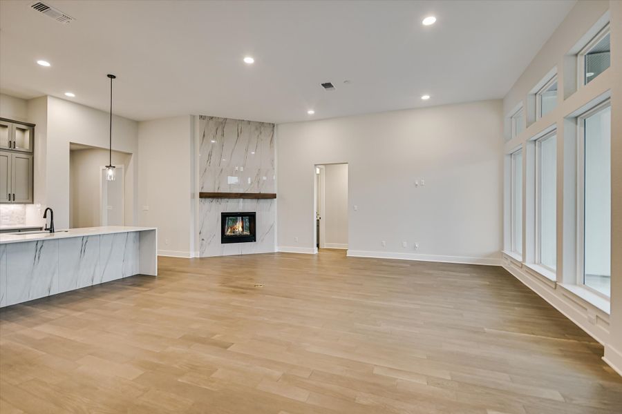 Representative unfurnished interior of a home built from the Sapphire by Giddens Homes in Riverstone, Georgetown (Image 84).