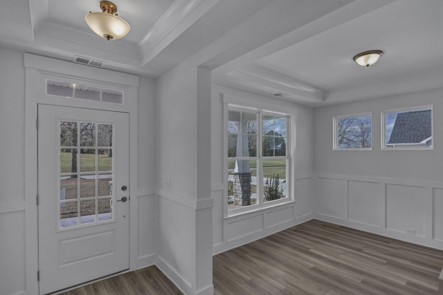 Spacious, unfurnished interior of a new home in Clubside Reserve at Summerlake, Lexington (Image 15).