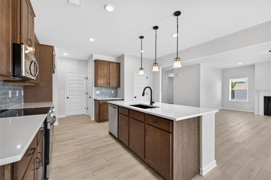 Furnished interior view inside a new home in Allen Manor, Hoschton (Image 8).