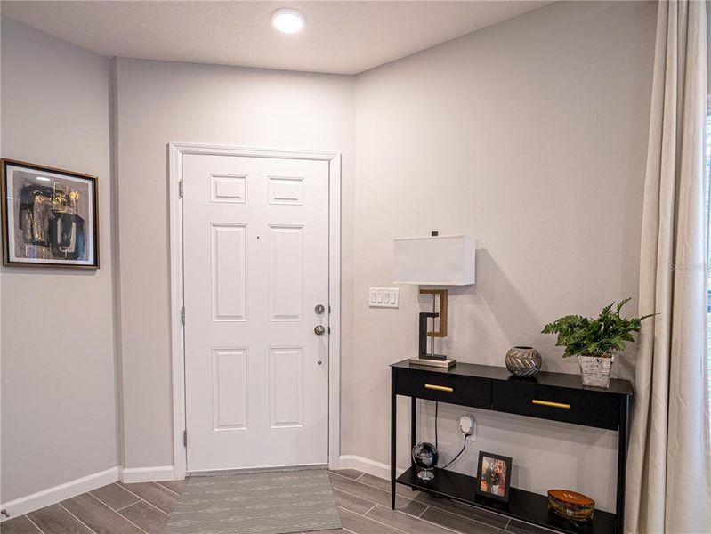 Furnished interior view inside a new home in Towns at Tuskawilla Commons, Oviedo (Image 34).