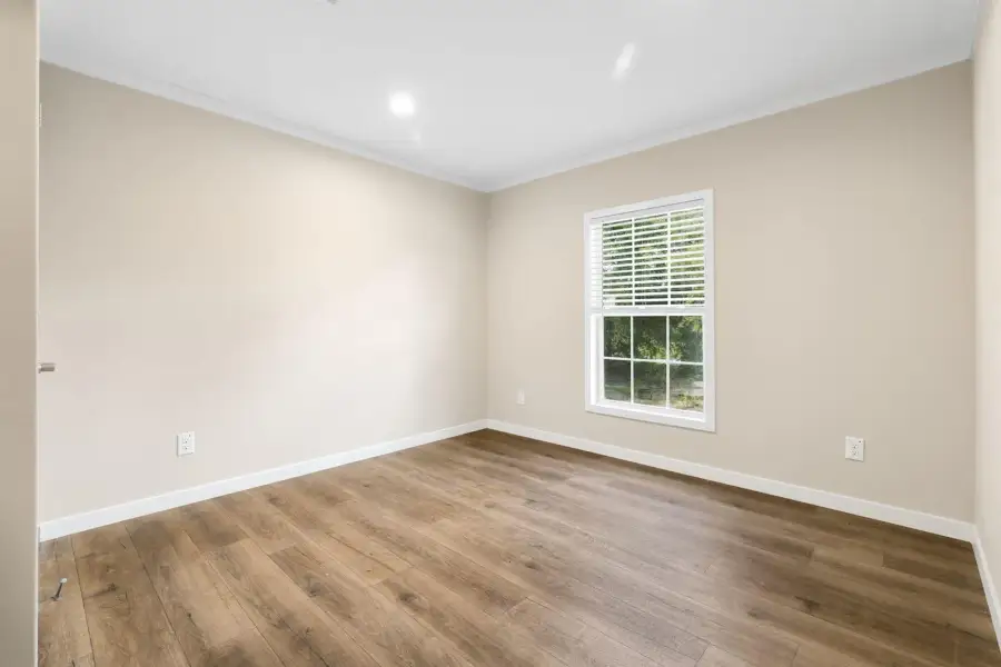 58-web-or-mls-16918 Property-54